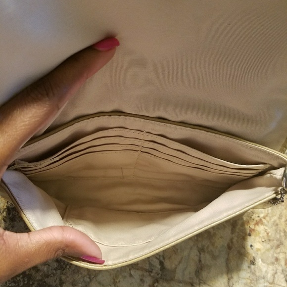 Authentic coach wristlet - Picture 3 of 6